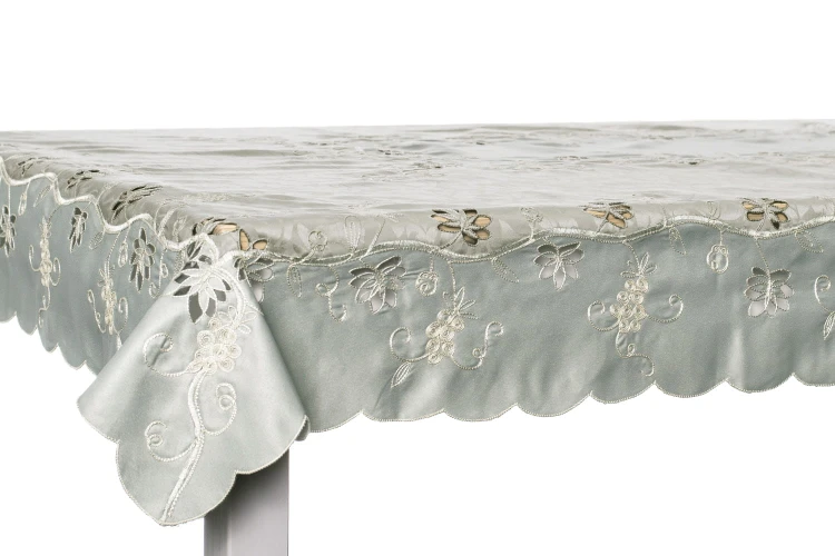 Obrus haftowany ELEGANT F5-1225 – widok całości