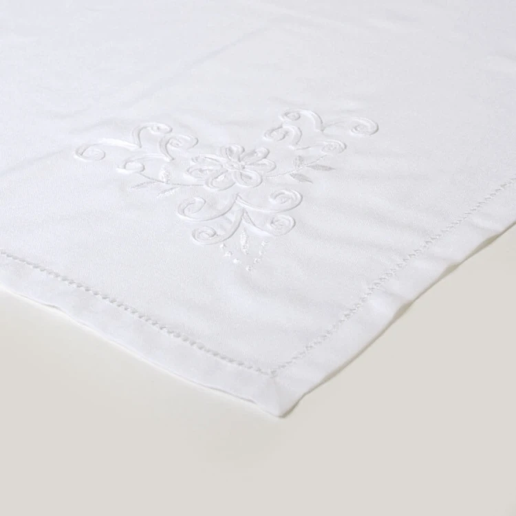Obrus z tkaniny PROVENCE, wzór PRO-09-2202 – widok całości