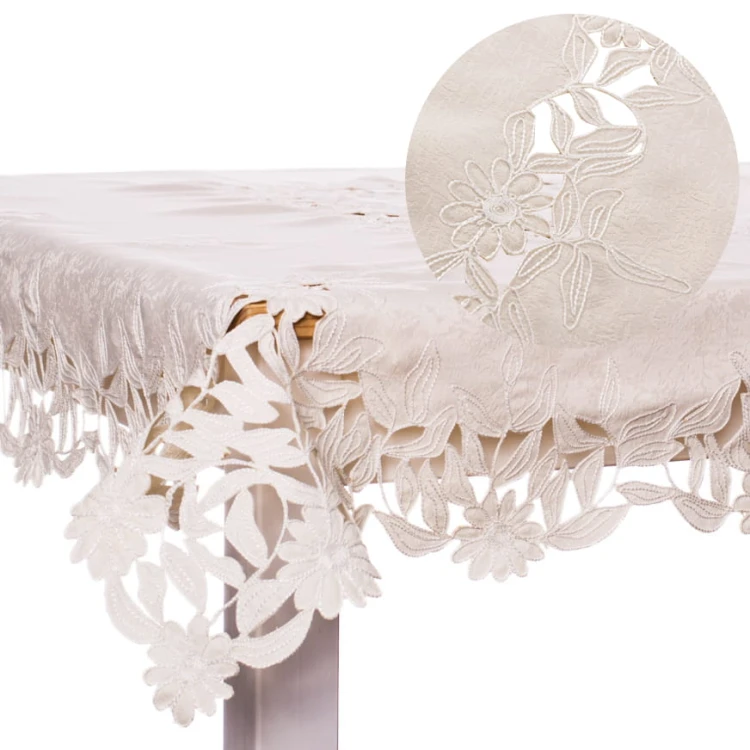 Obrus haftowany LUX F5-1232 – widok całości