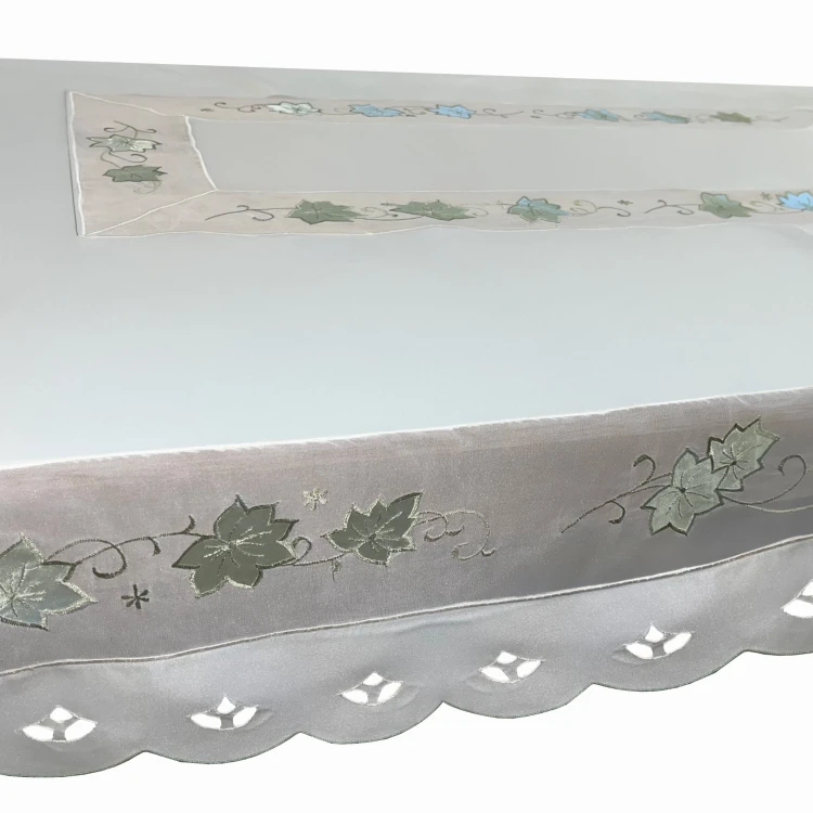 Obrus haftowany zielone liście 130x180 – trzeci widok