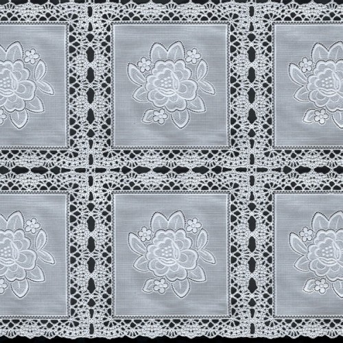 Koronka Dia Lace biała 135 cm TB-319 róże w ażurowych kwadratach – zbliżenie wzoru